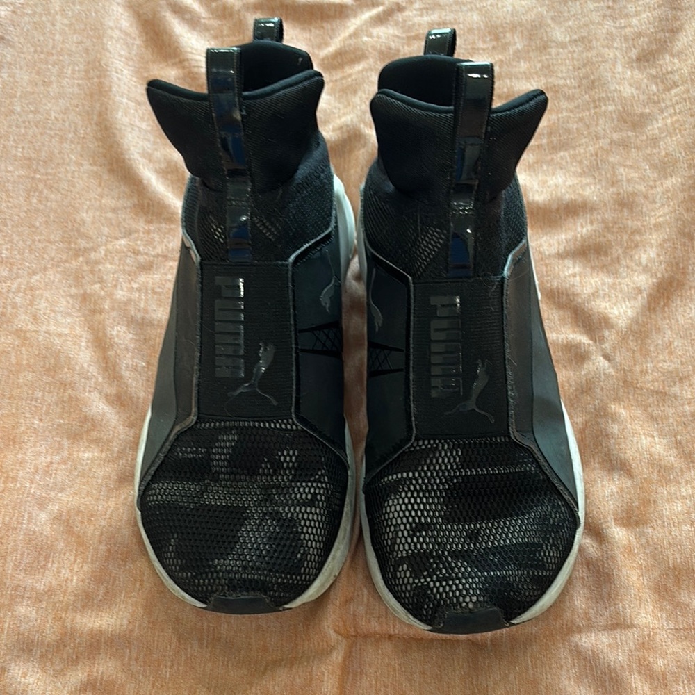 Puma Black High-Top Sneakers with Modern Design
